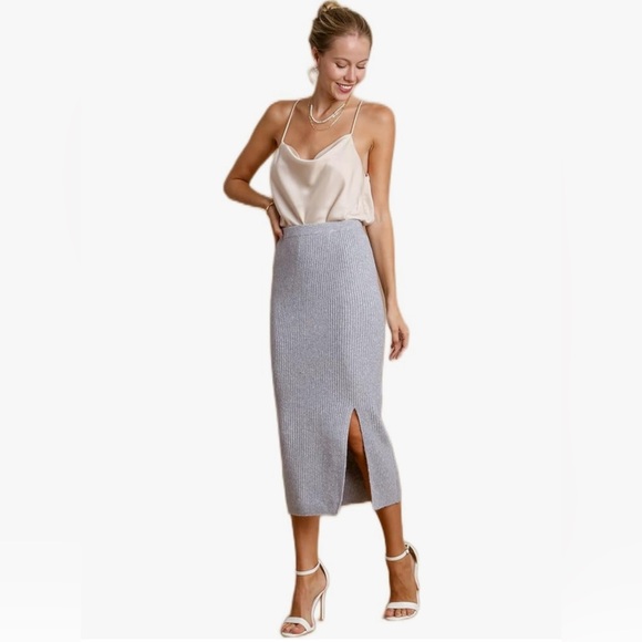 Umgee Dresses & Skirts - Umgee ribbed midi skirt bodycon in cream
